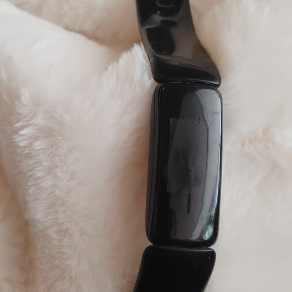 Fitbit inspire 2, in good pre-loved condition